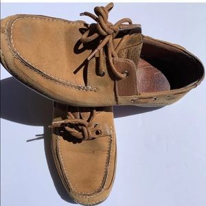 FLORSHEIM QUALITY MENS SIZE 9 M SUEDE MOCCASINS